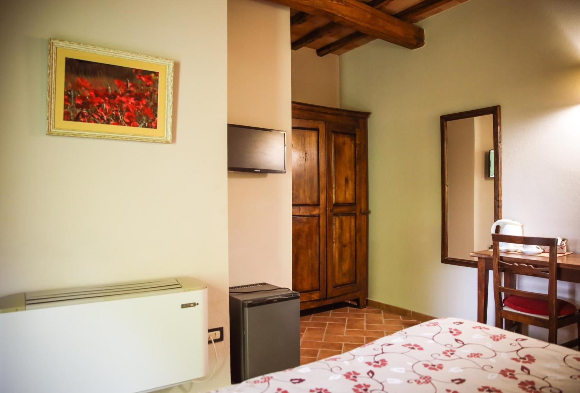 Agriturismo La Vecchia Quercia Монтемерано Екстер'єр фото
