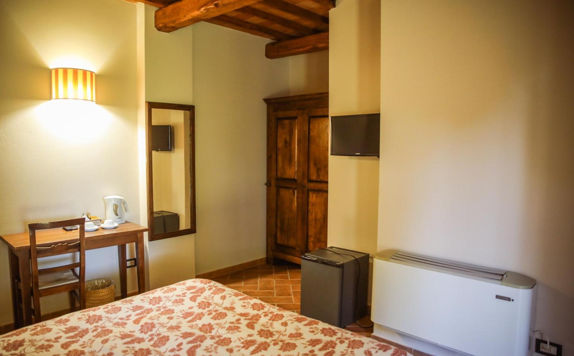 Agriturismo La Vecchia Quercia Монтемерано Екстер'єр фото
